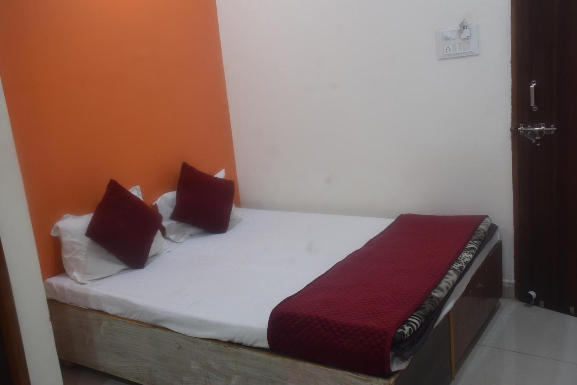 Hotel Thakur Ji Bhopal Esterno foto