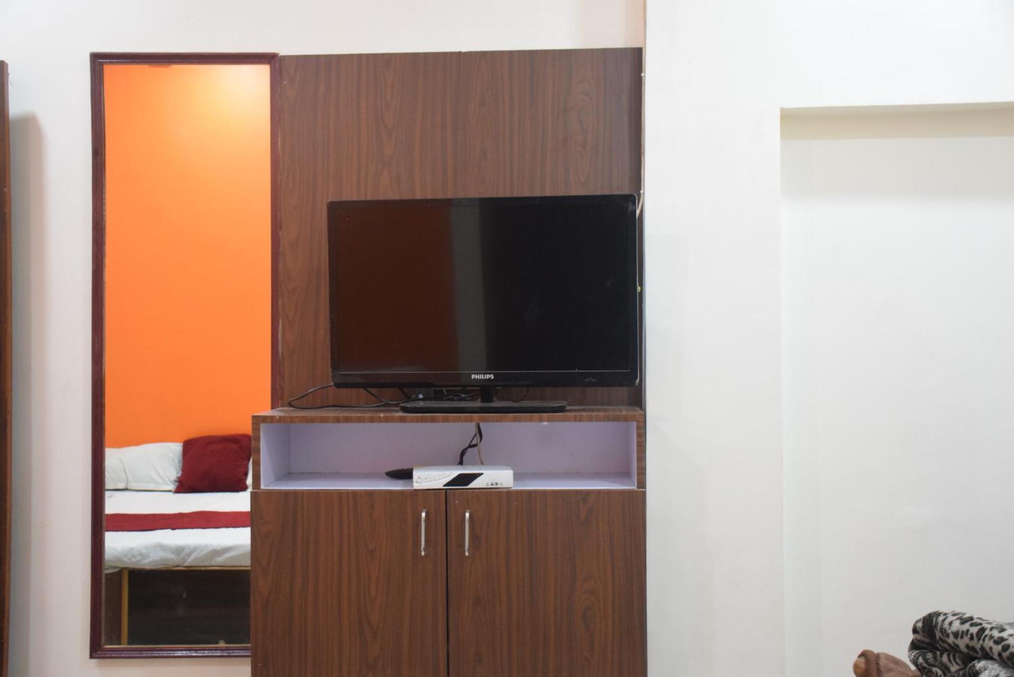 Hotel Thakur Ji Bhopal Esterno foto