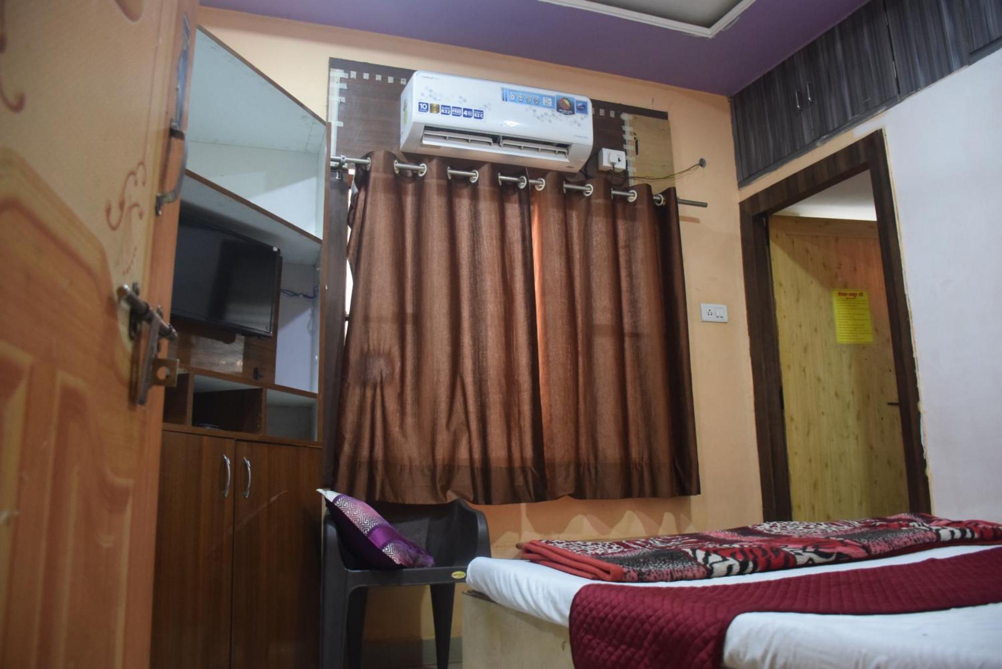 Hotel Thakur Ji Bhopal Esterno foto