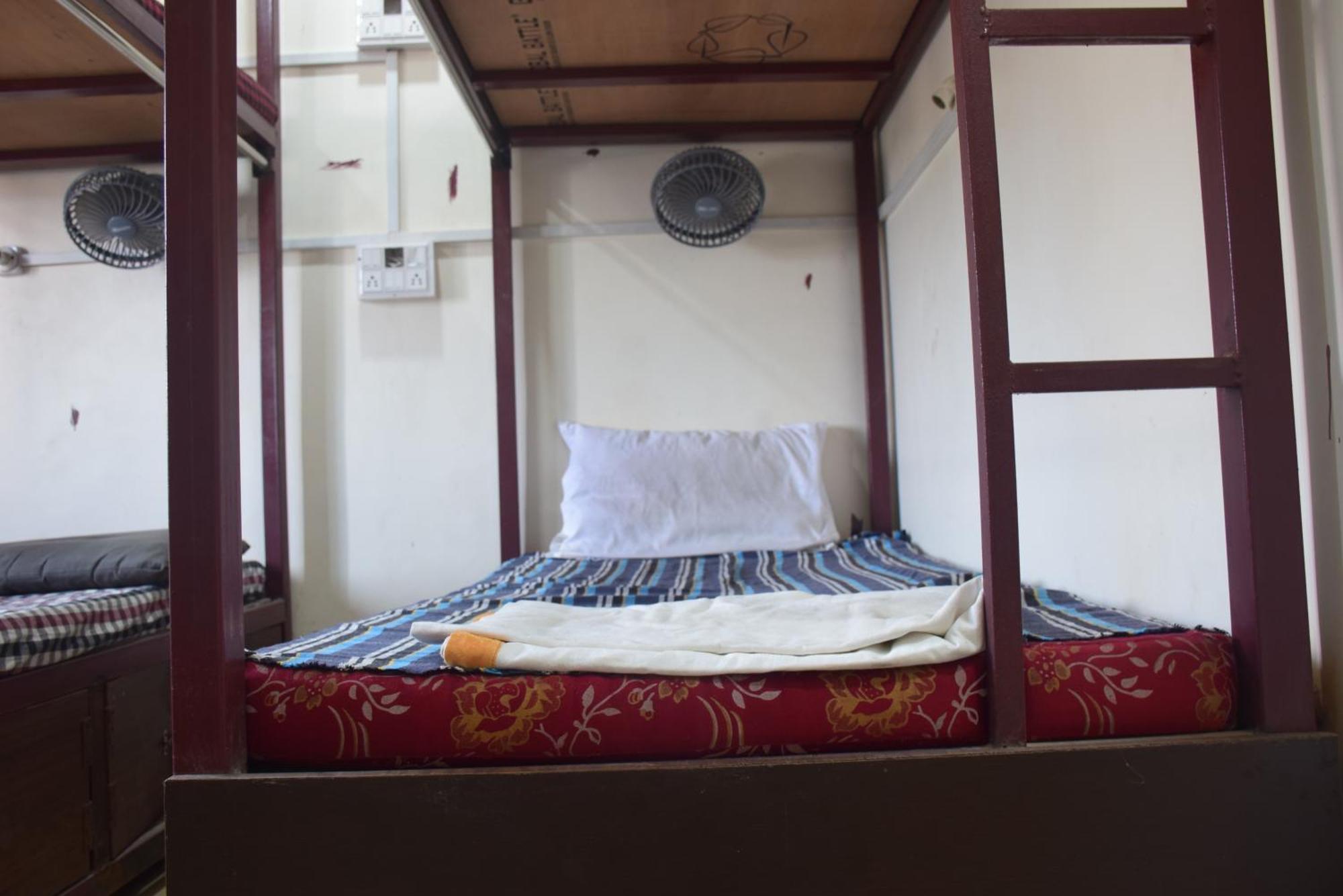 Hotel Thakur Ji Bhopal Esterno foto