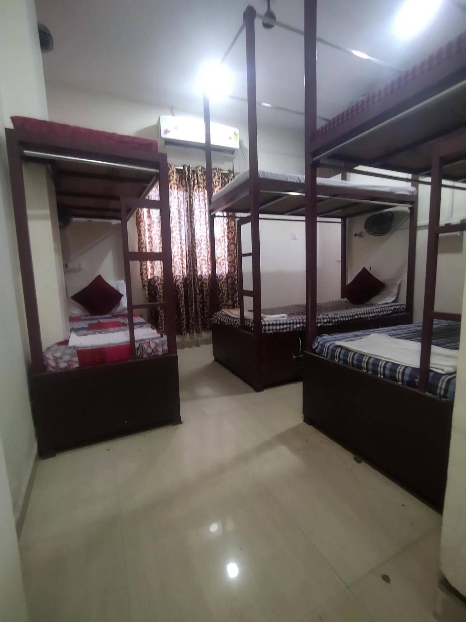 Hotel Thakur Ji Bhopal Esterno foto