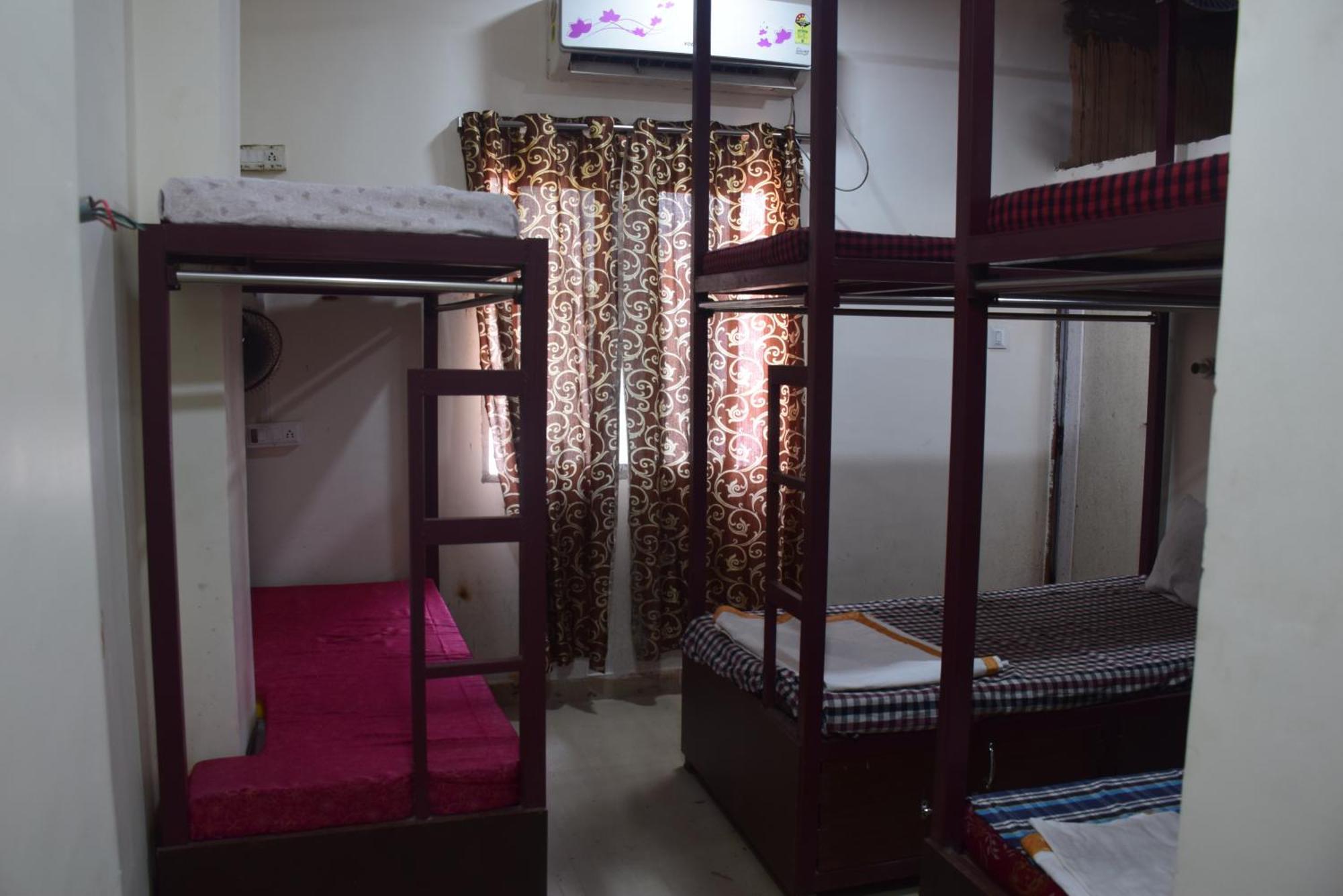 Hotel Thakur Ji Bhopal Esterno foto