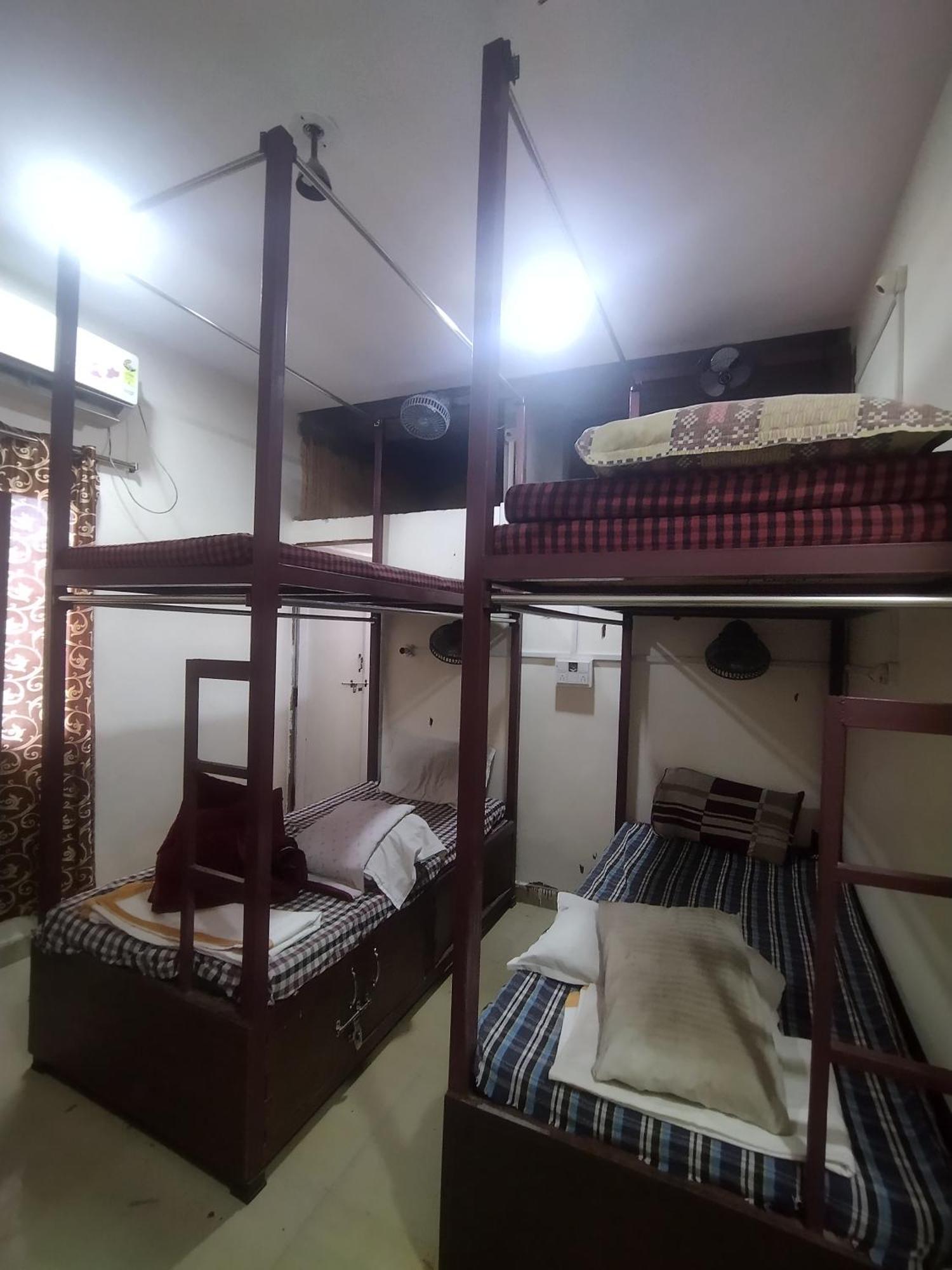 Hotel Thakur Ji Bhopal Esterno foto