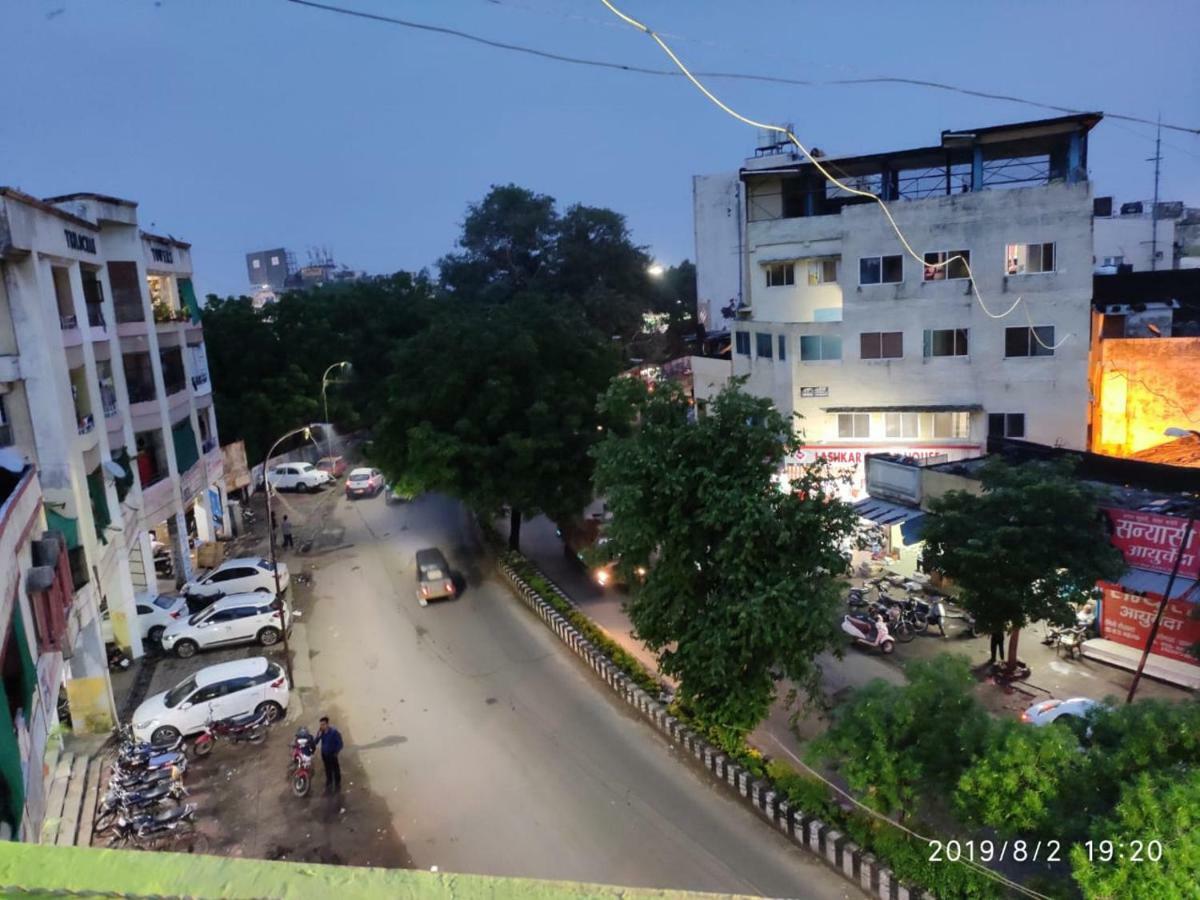 Hotel Thakur Ji Bhopal Esterno foto